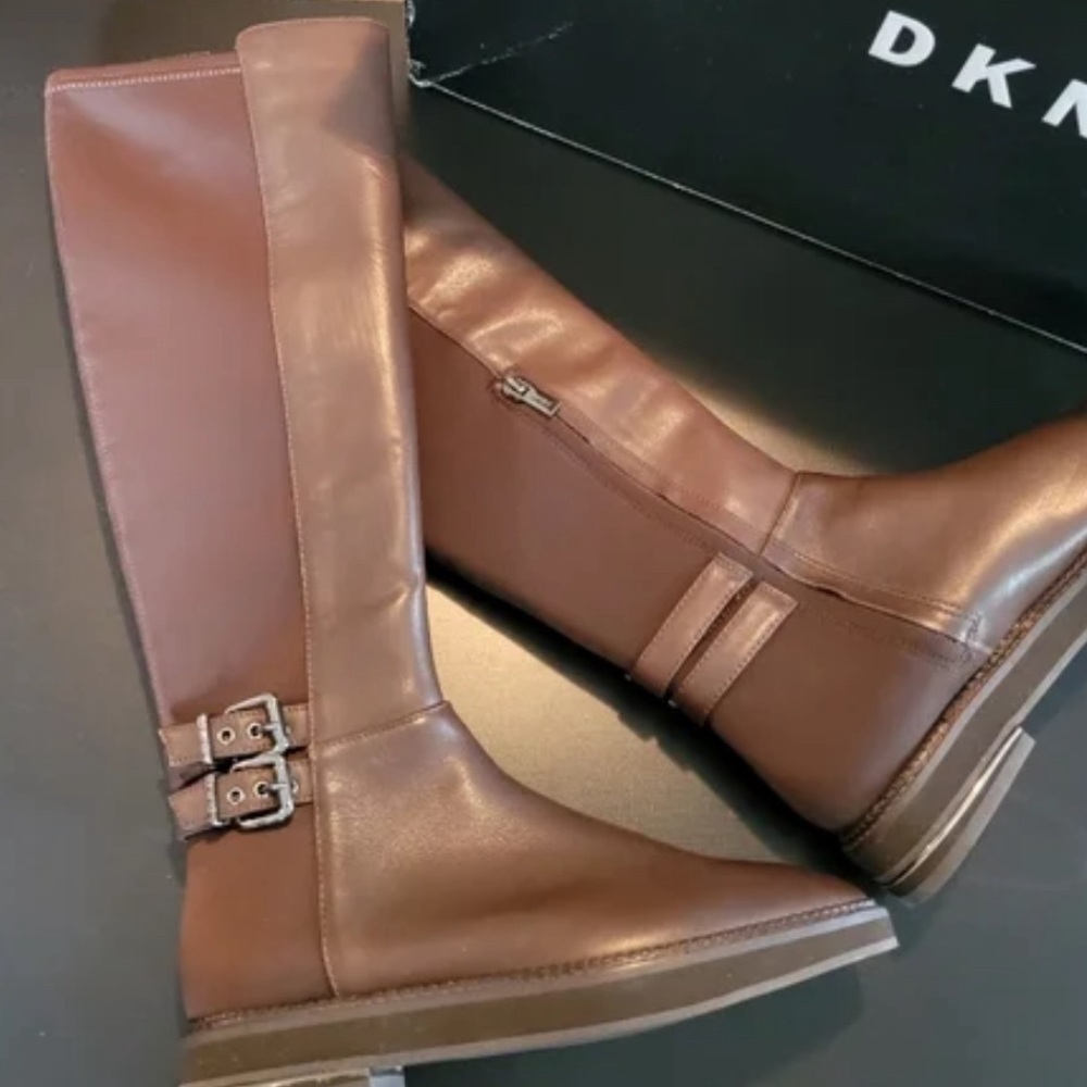 DKNY LENA - BOOT CALF BARK /BAR LEATHER RIDING WOMENS COLOR BROWN SIZE US 9 - Picture 2 of 9